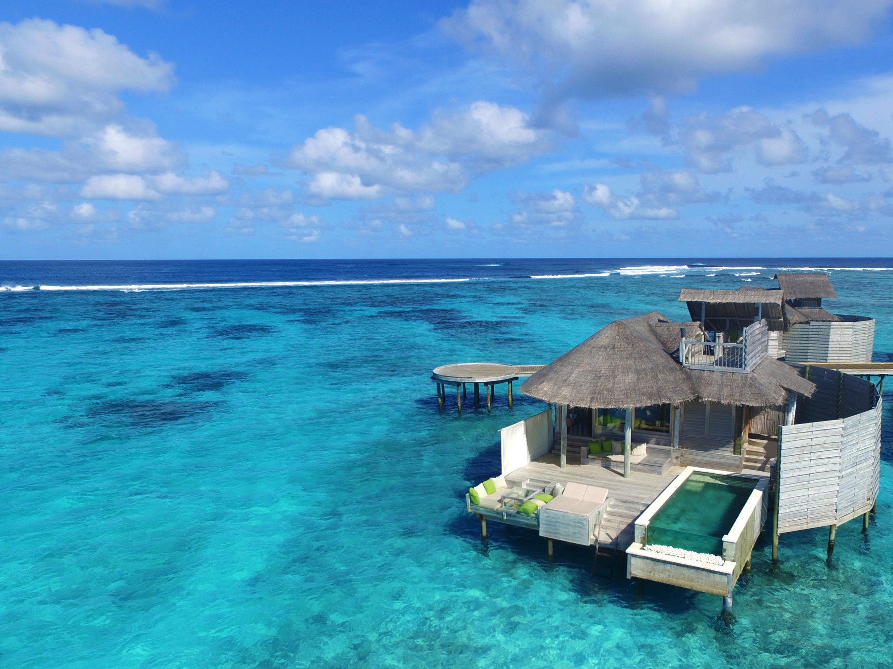 Laamu Water Villa with Pool